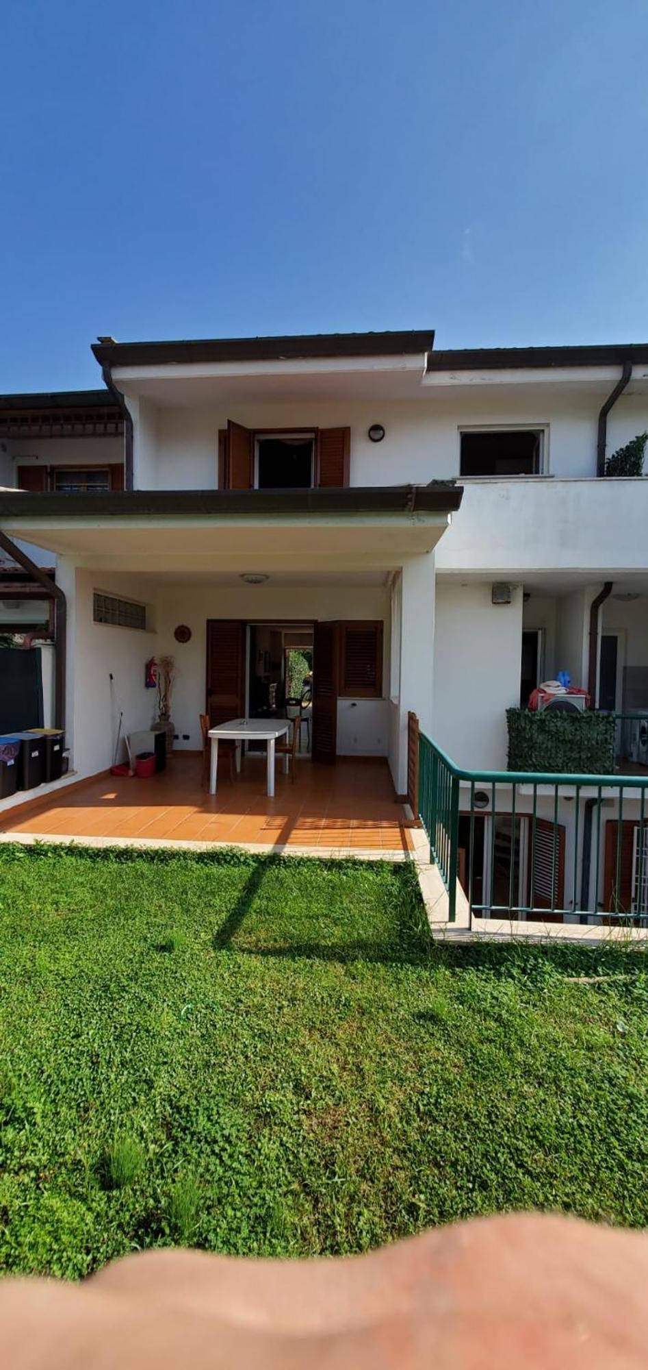 La Casa Di Ale Villa Latina Buitenkant foto
